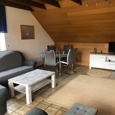 Ferienwohnung Falz * Leezdorf